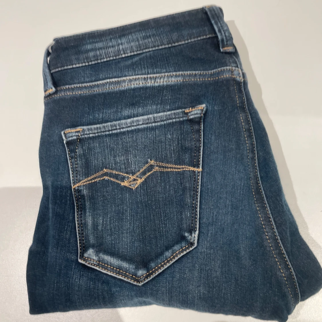 Blå jeans från Replay