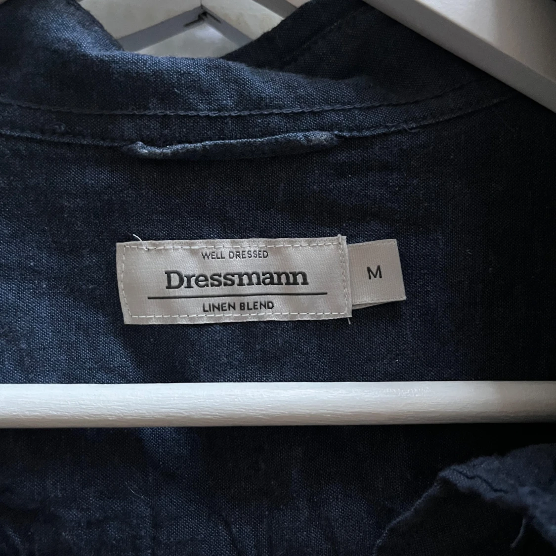 Marinblå linneskjorta  - 2