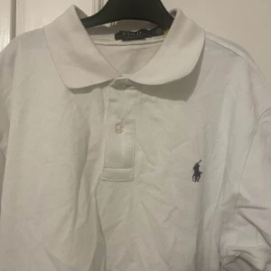 Polo - 4 st klädesplagg polo