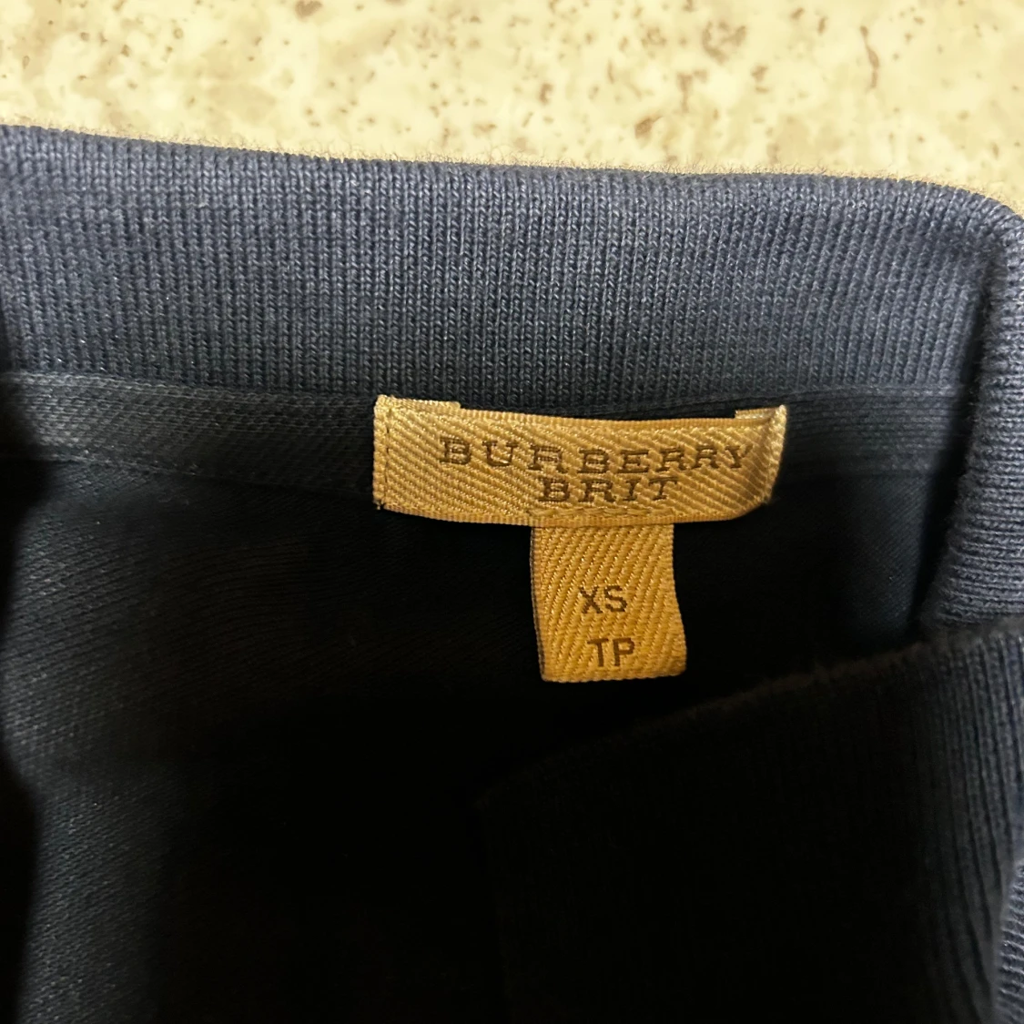 Mörkblå pikétröja från Burberry - 91