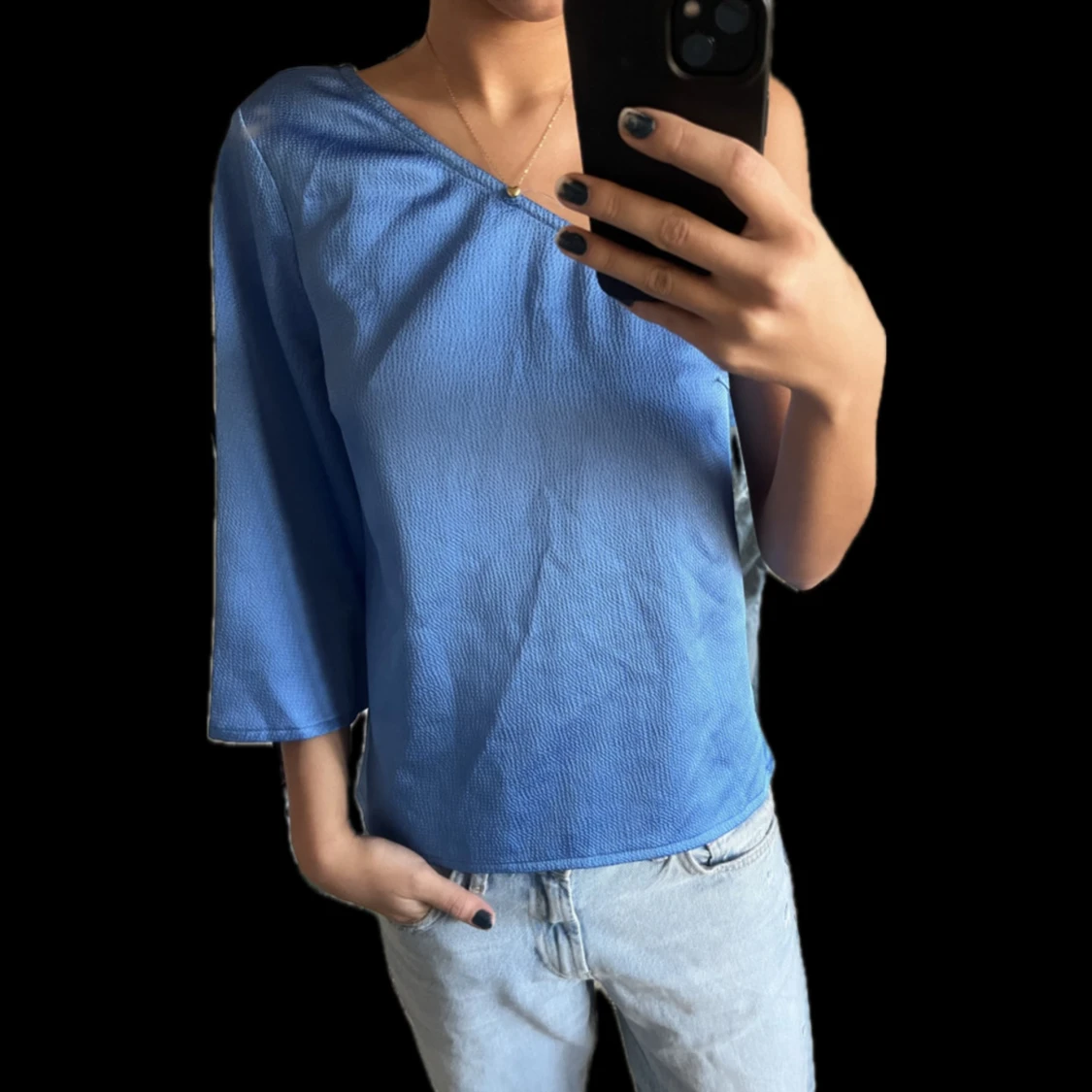 Blå oneshoulder topp