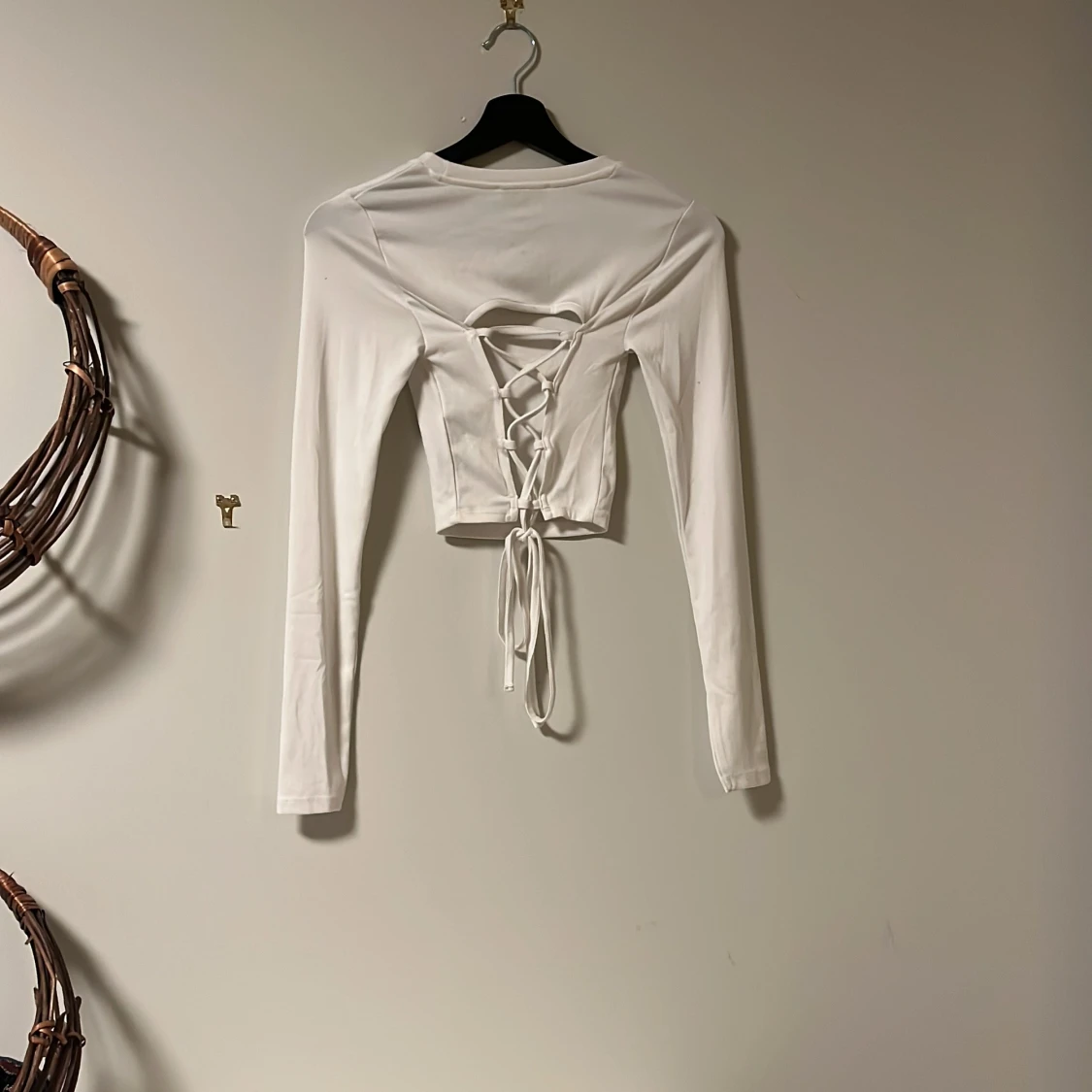 Vit långärmad topp från FB Sister - 90