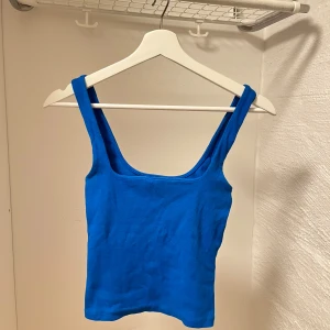 Fint linne från Zara - Fint linne från Zara som jag tyvärr köpte i för liten storlek, så bara använt 1-3 ggr💕