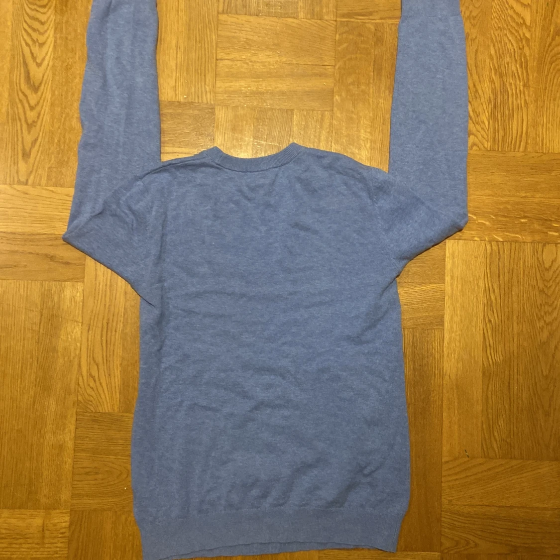 Blå tröja från H&M - 90