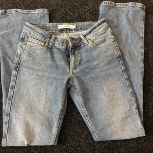 Jeans  - Jättesnygga jeans helt oanvända / nypris 600