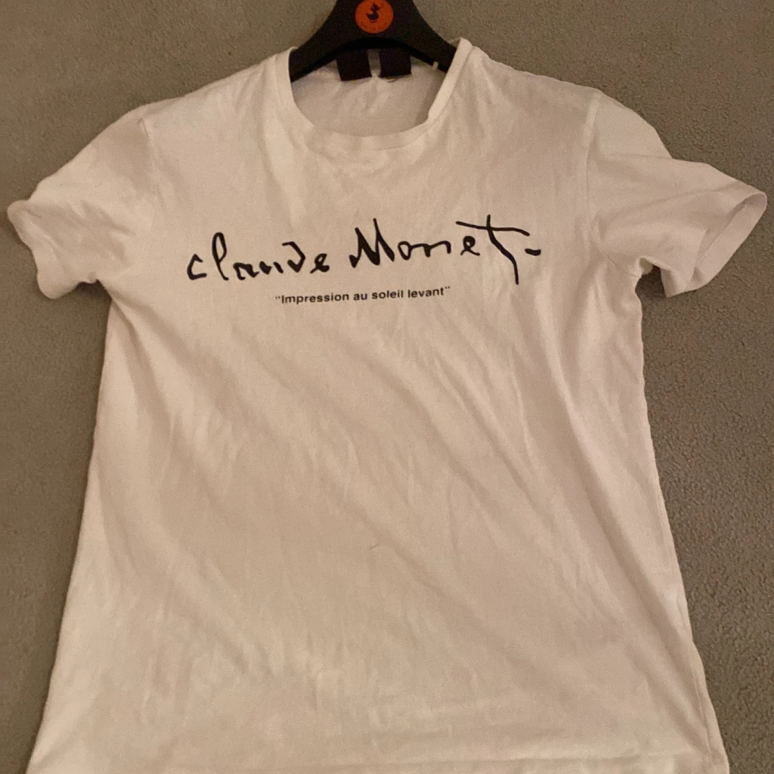 Vit t-shirt med Claude Monet-tryck från Bershka