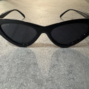 Oanvända glasögon  - Helt oanvända glasögon som inte kommer till användning 💕