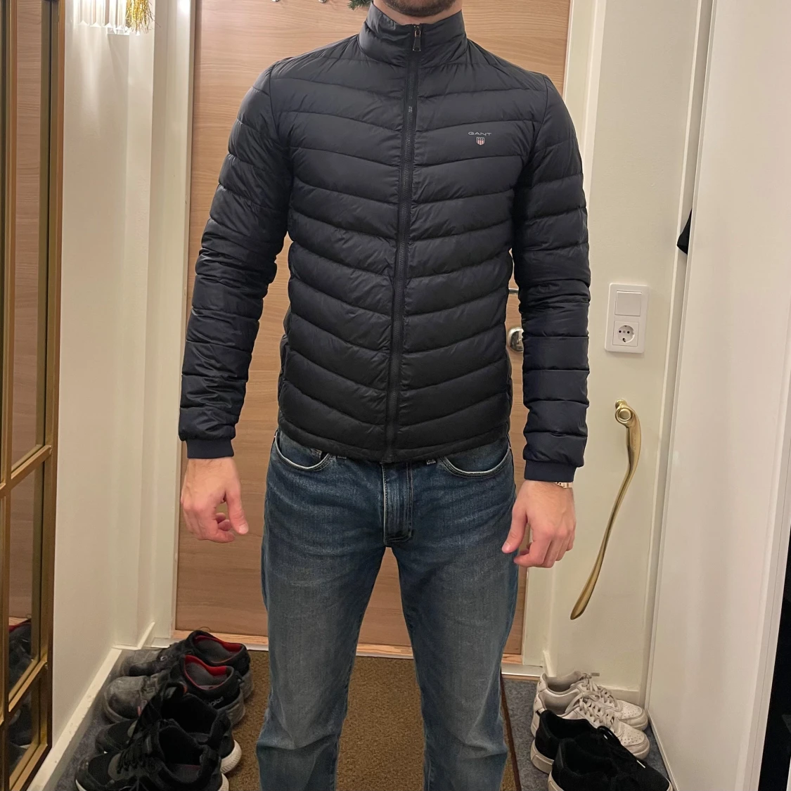 Svart pufferjacka från Gant - 1