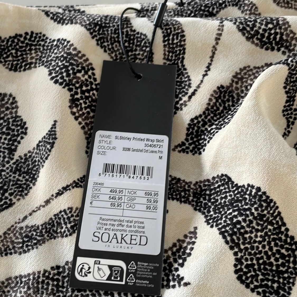 Kavaj och kjol  - 93