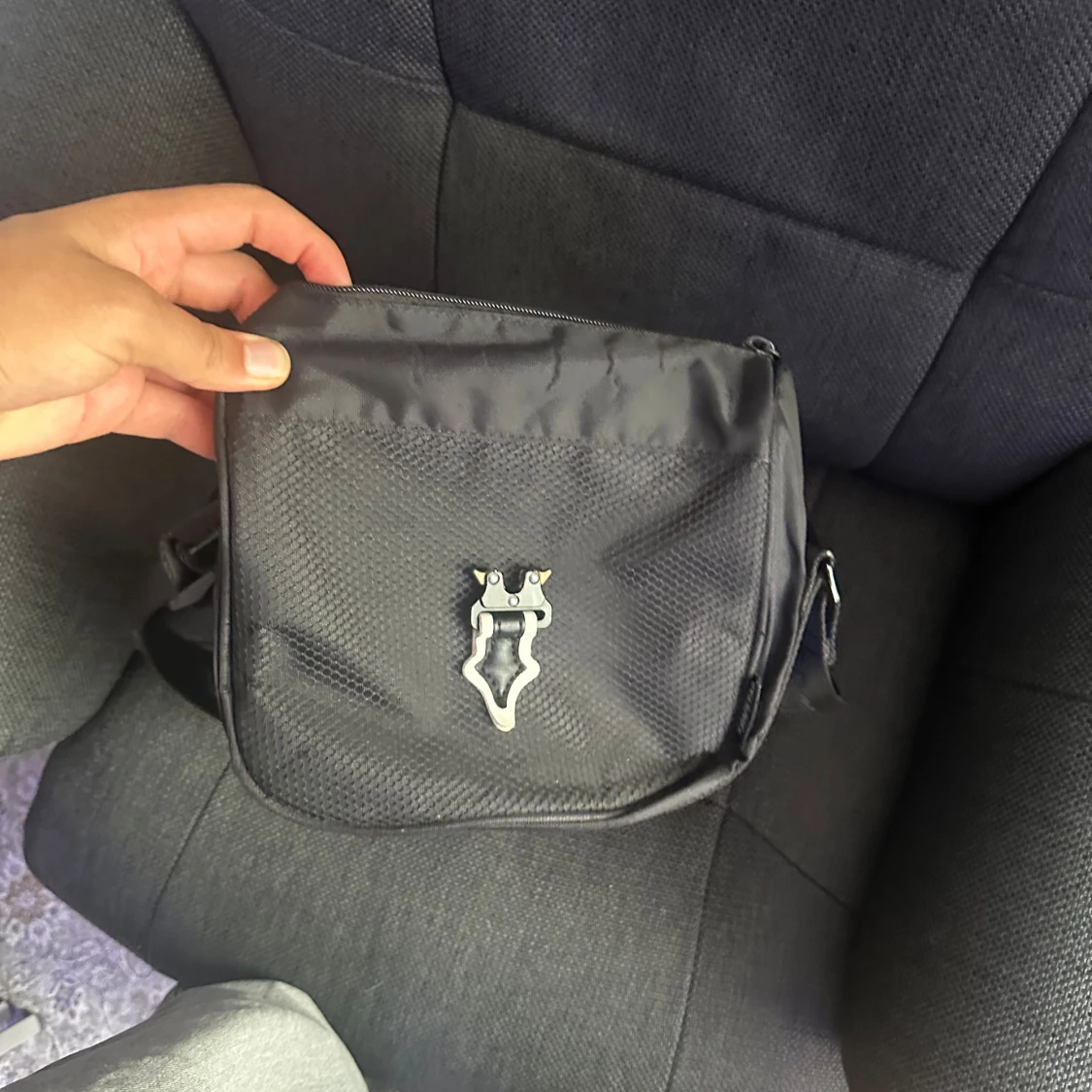 Svart axelväska från Trapstar - 91