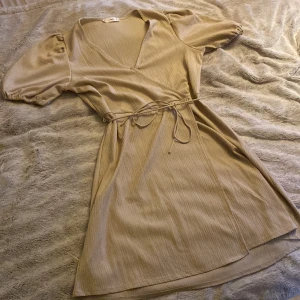 Mango - Fin klänning 