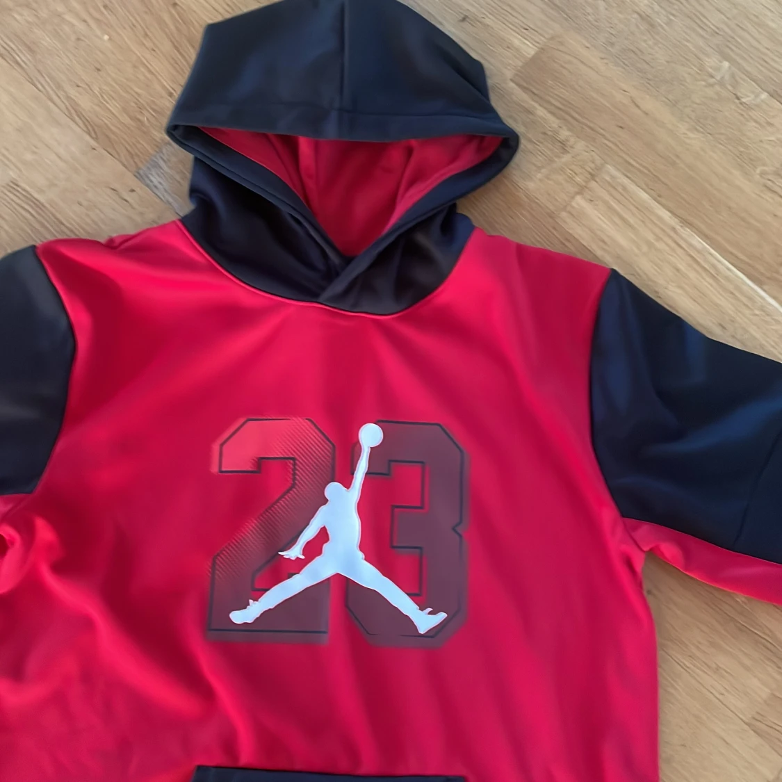 Jordan Hoodie i perfekt skick - 90