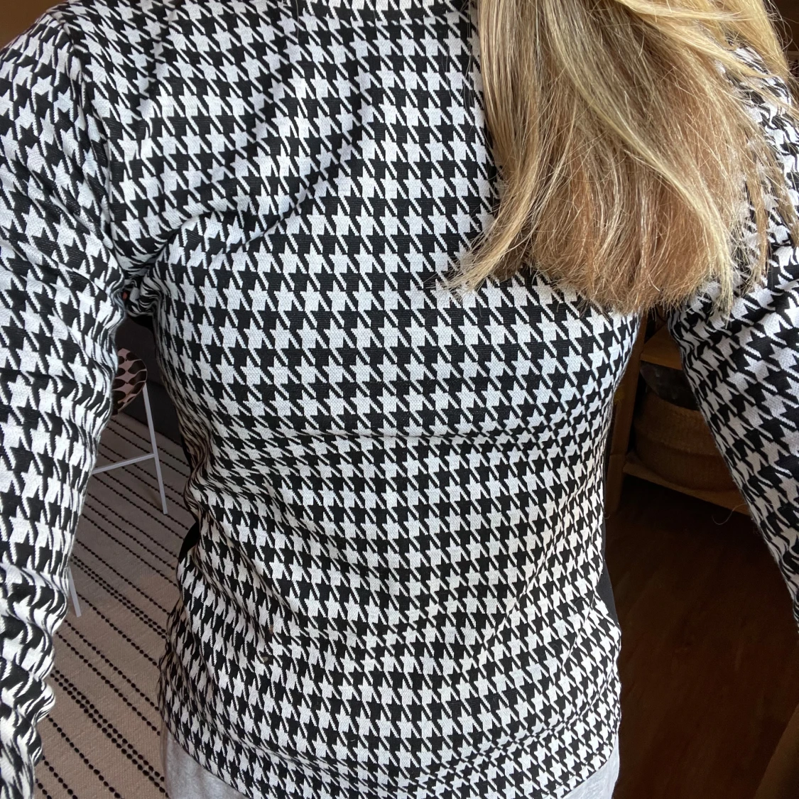 Tröja med hundtandsmönster  - 90