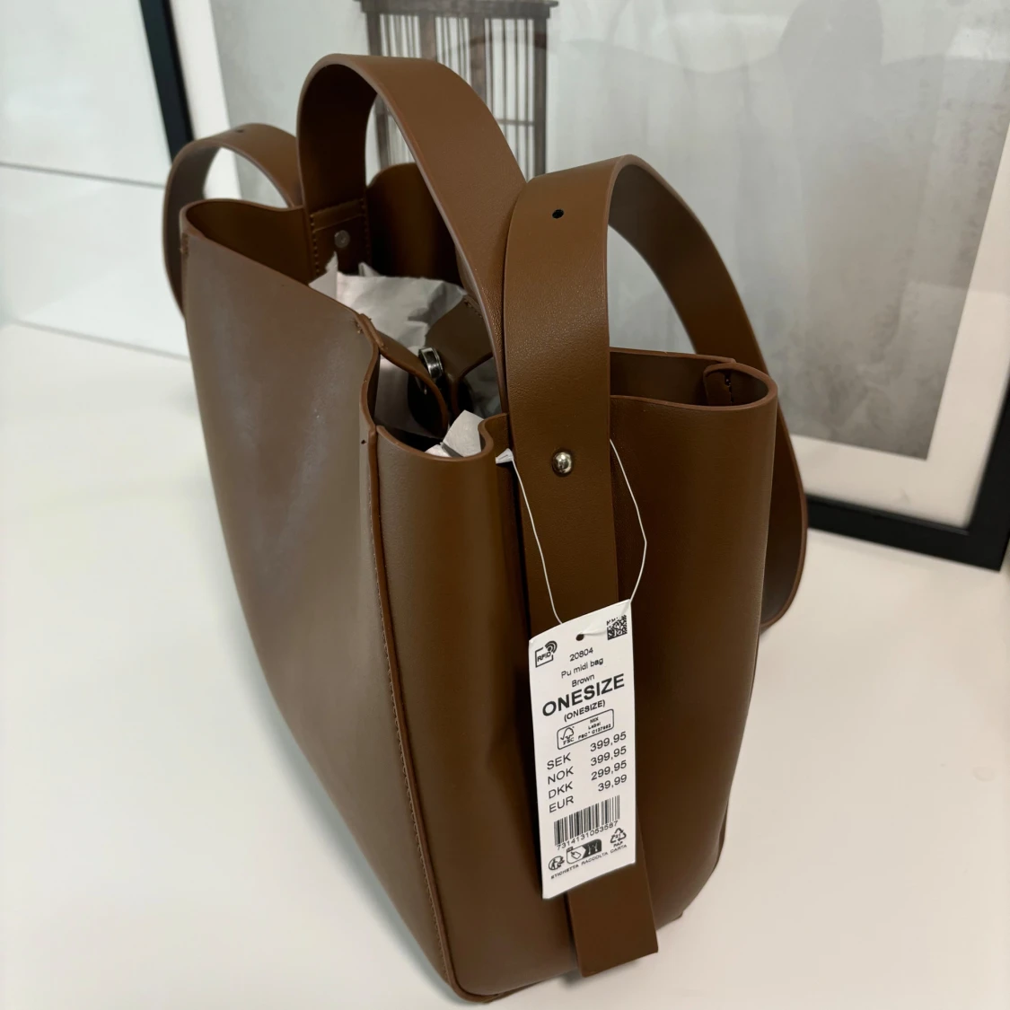 Brun nu väska från ginatricot - 90