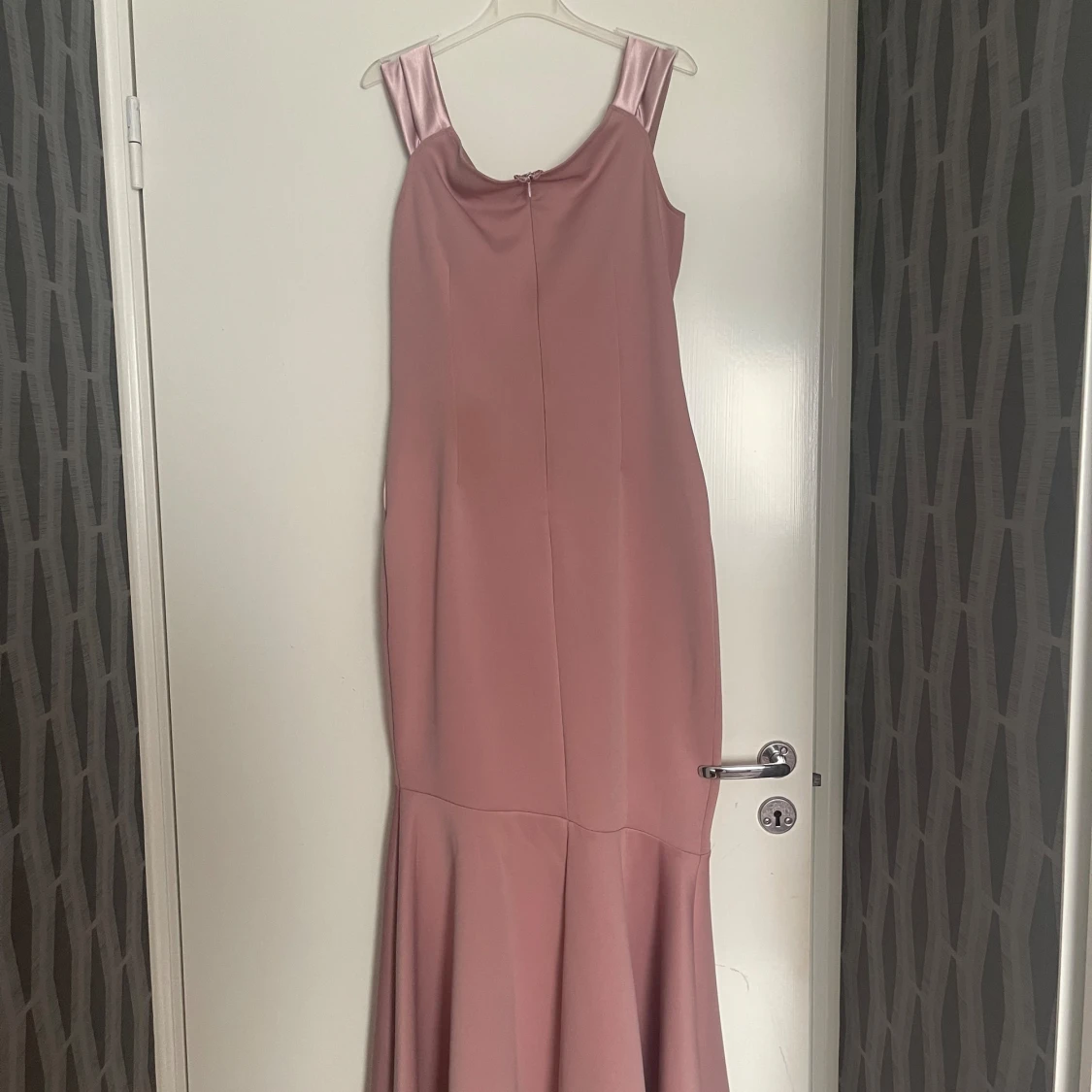 Rosa långklänning för bröllop - 91