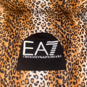 Ea7 mössa - De ör min ea7 mössa bra skick Äkta Har inte haft så länge