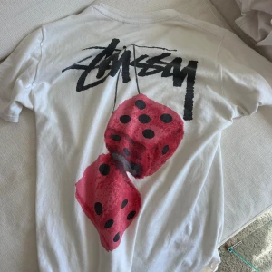 Tshirt  - Kill tshirt i M 