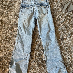 Lager157 jeans  - Jeans från lager 157 som jag inte andvänder längre, dem är i storlek s och jag köpte den för 400 o säljer för 100 så får ni buda 💕 