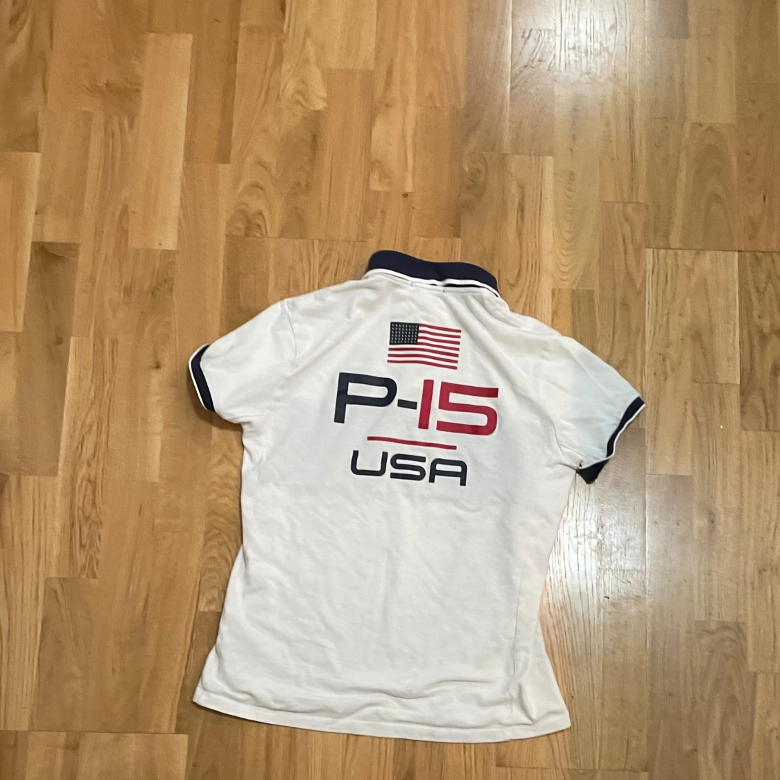 En knappt använd ralph lauren sport tröja priset går att diskutera  - 90