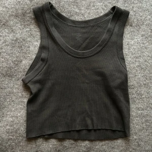 Brandy linne - Så nice material💗 En liten defekt (se sista bild), annars nyskick🎀