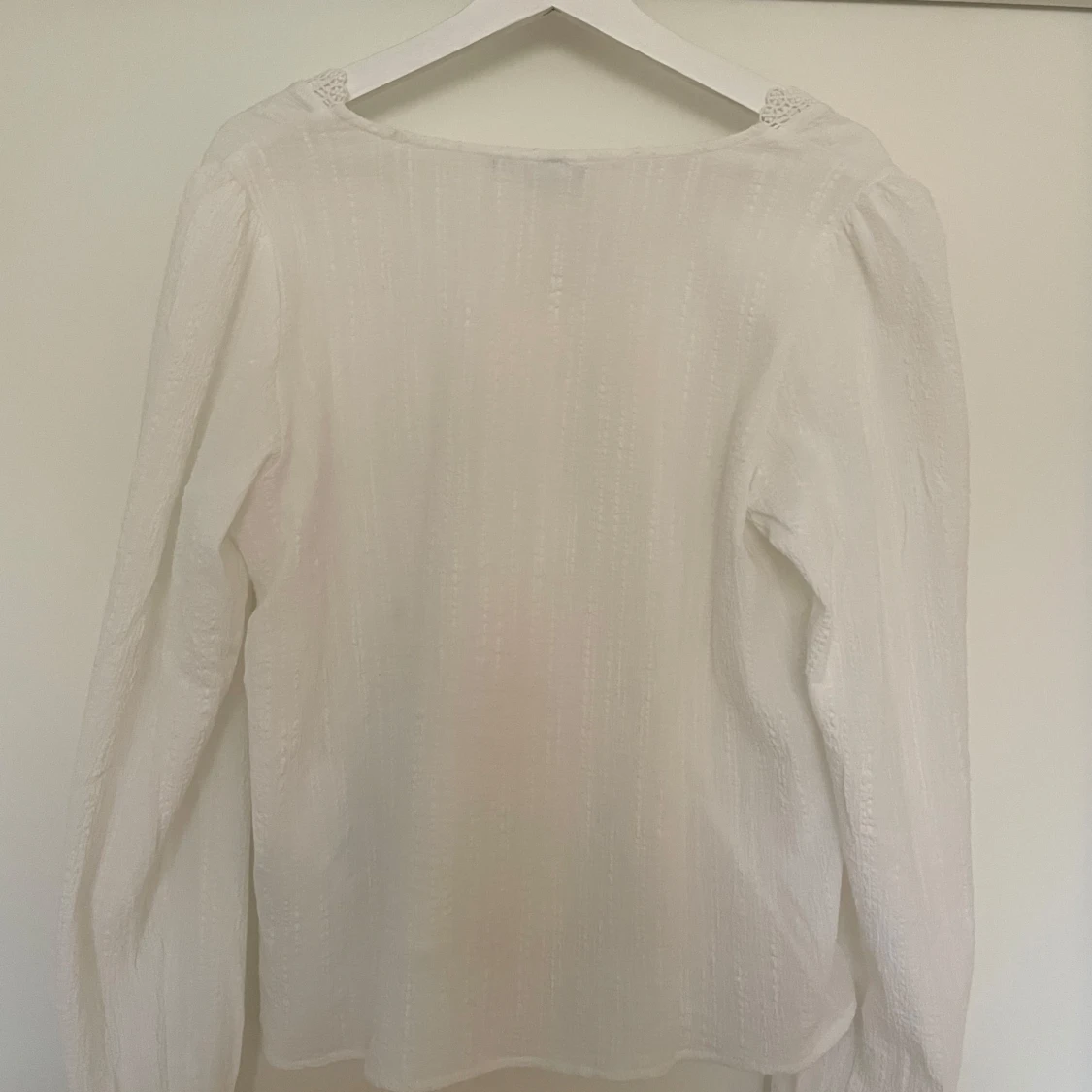 Vit långärmad topp från Vila - 93