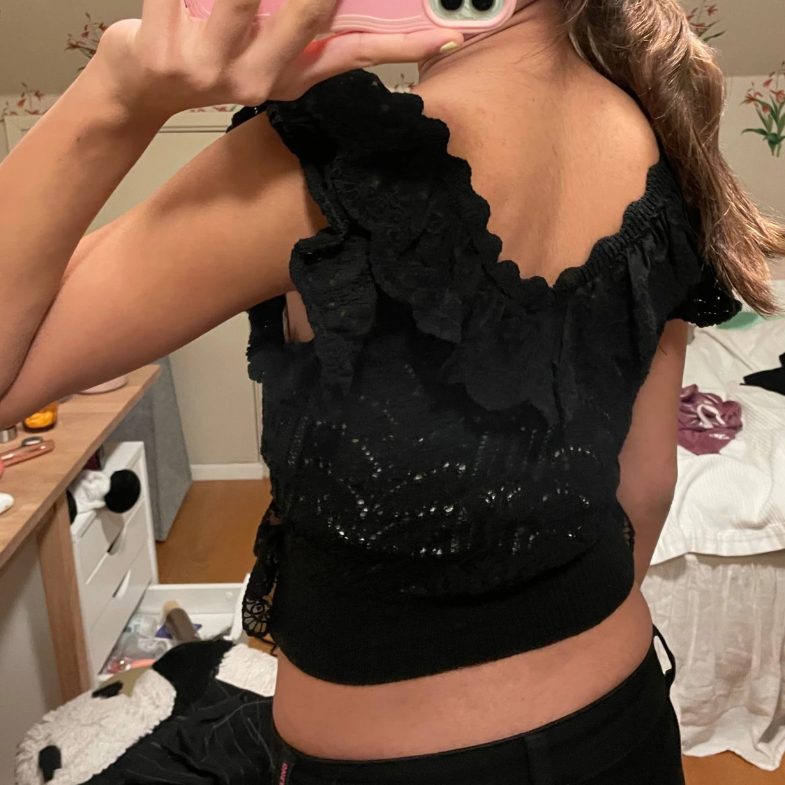 Svart volangtopp - 90