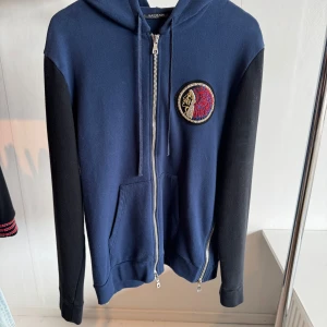 Balmain zip hoodie - Snygg Balmain hoodie i fint skick