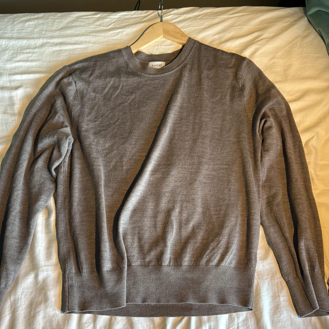 Grå tröja från Sandö