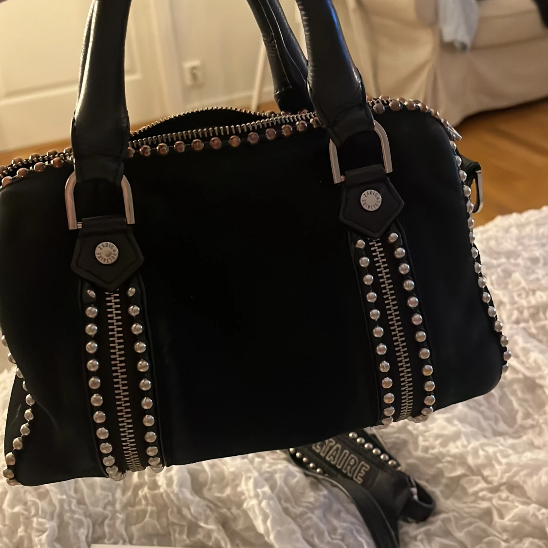 Svart väska från Zadig & Voltaire - 90