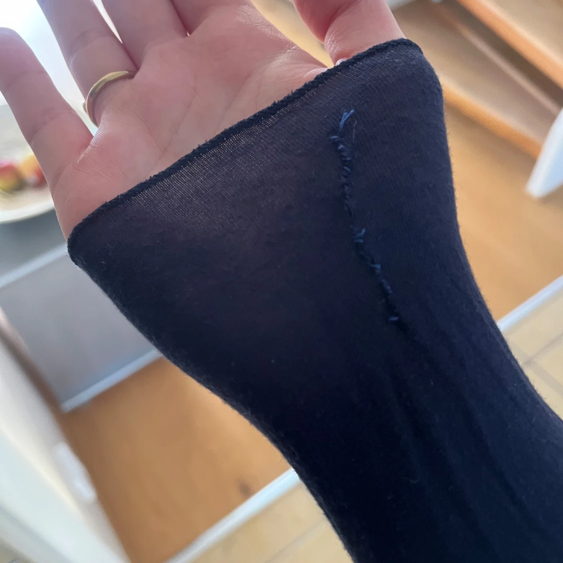 Mörkblå Intimissimi topp - 90