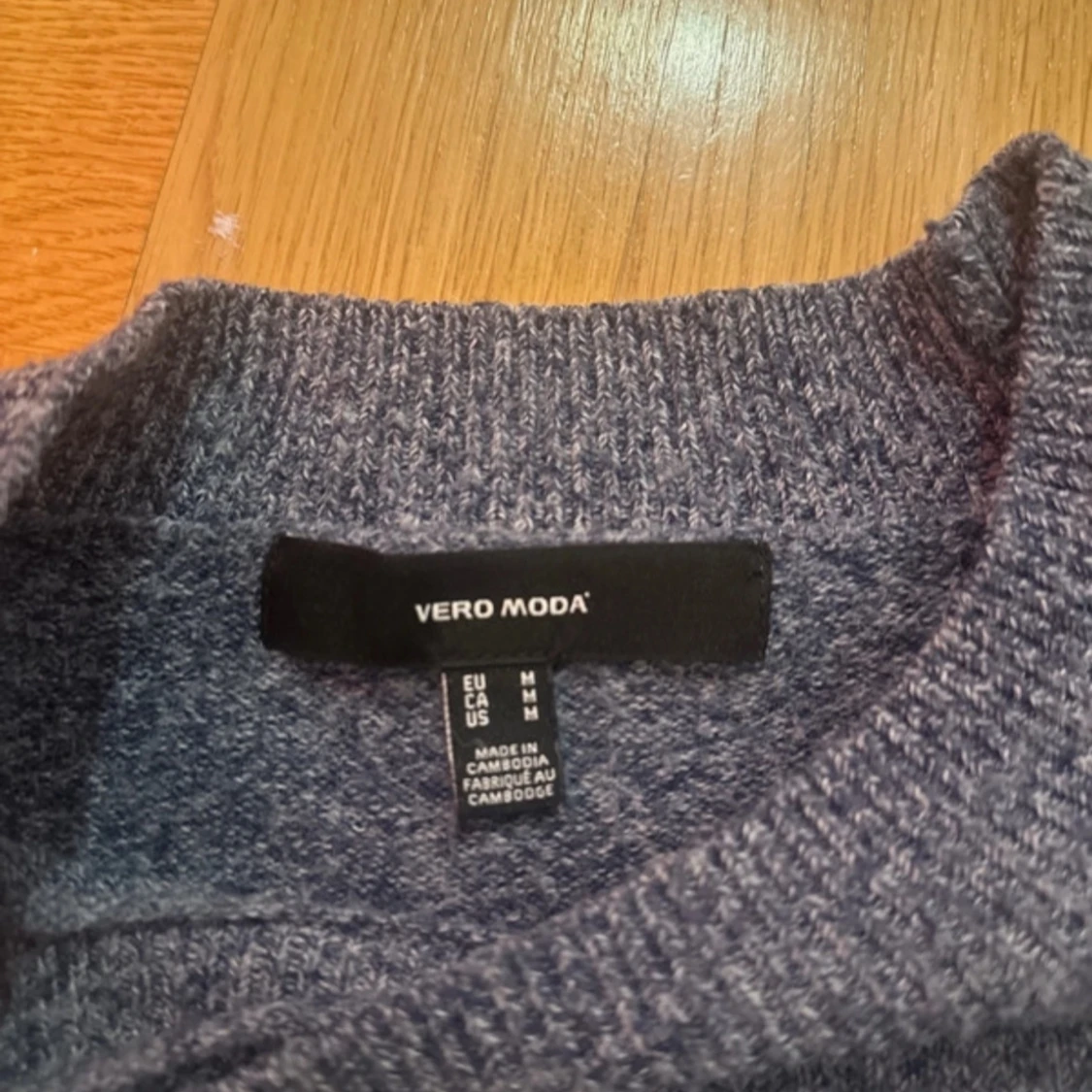 Stickad tröja  - 91