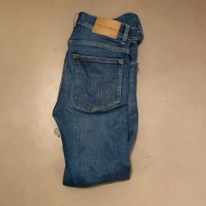 Tiger of Sweden jeans  - Säljer ett par slimfit Tiger of Sweden jeans i storlek 30/32 cond:9/10 om du undrar något är det bara att skriva 