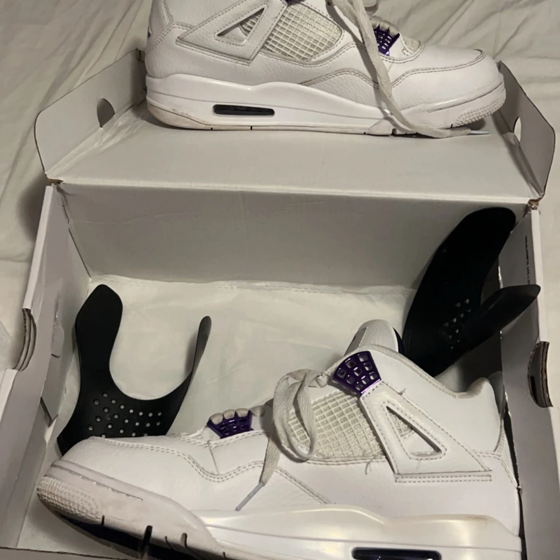 Jordan 4 metalic purple