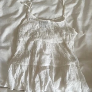 Linne - Jättefin topp med justerbara axelband 💕💕