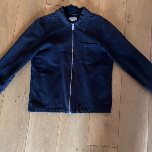 Tröja - Bra skick storlek S  köpt på weekday 