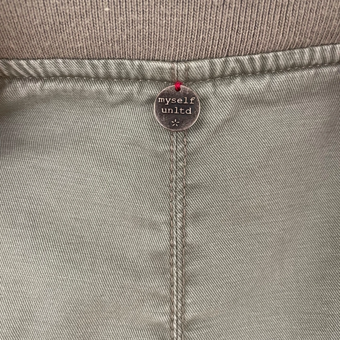 Grön höstjacka  - 93