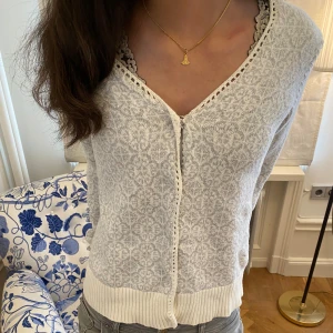 Odd Molly kofta - Så fin kofta från Odd Molly, aldrig använd, perfekt till hösten och vintern!💗🍂