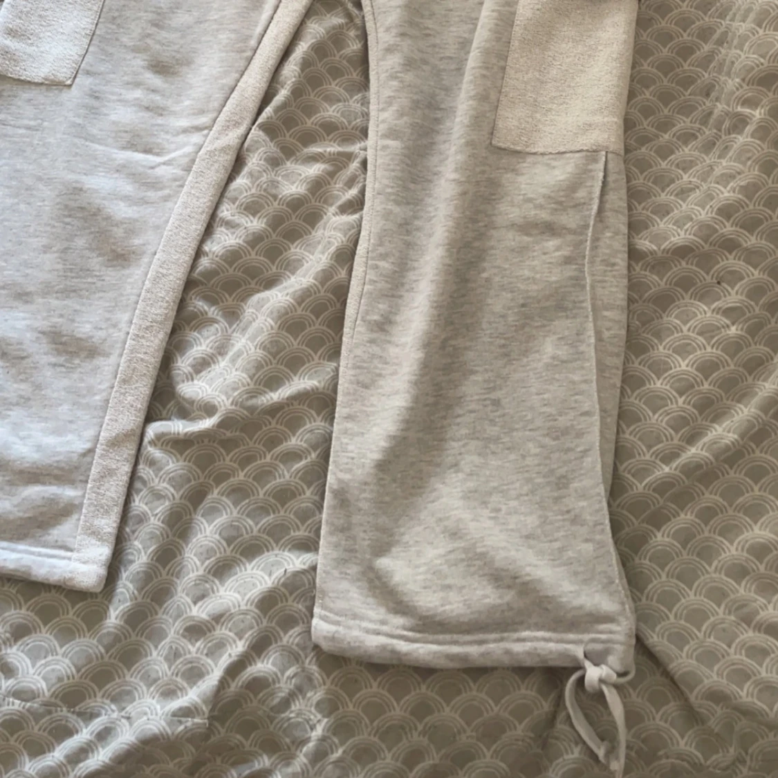 Mjukis cargo byxor   - 90