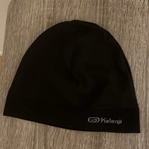 Kelanji mössaa - Aldrig andvänd