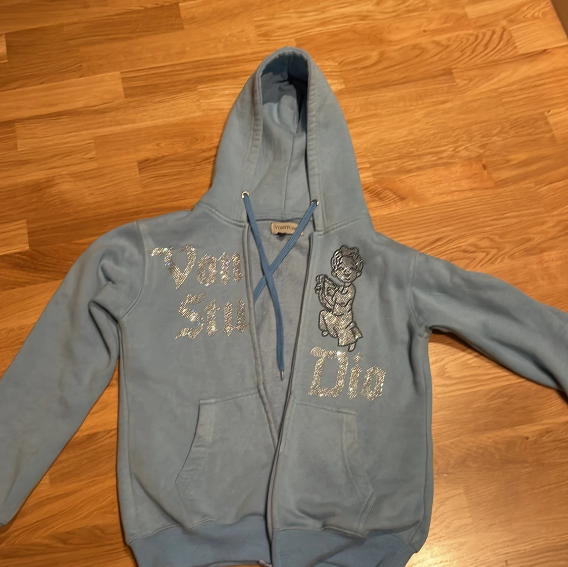 Vonstudio zip hoodie 