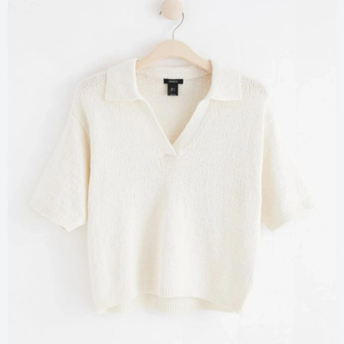 Piké tröja för kvinna, vit, Lindex. Storlek L. Krage. 