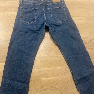 Jack and Jones jeans - Säljer då dem inte passar mig 