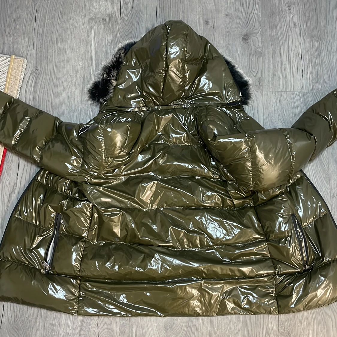 Grön pufferjacka från Moncler - 3