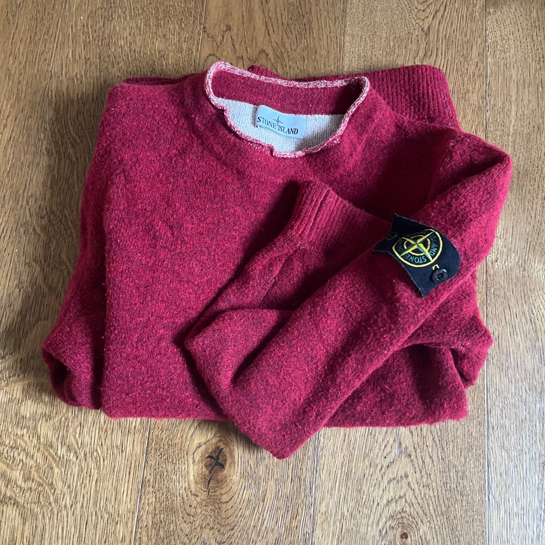 Röd tröja från Stone Island - 2