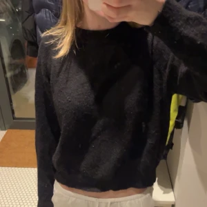 stickad tröja  - super söt stickad tröja🩷🩷🩷