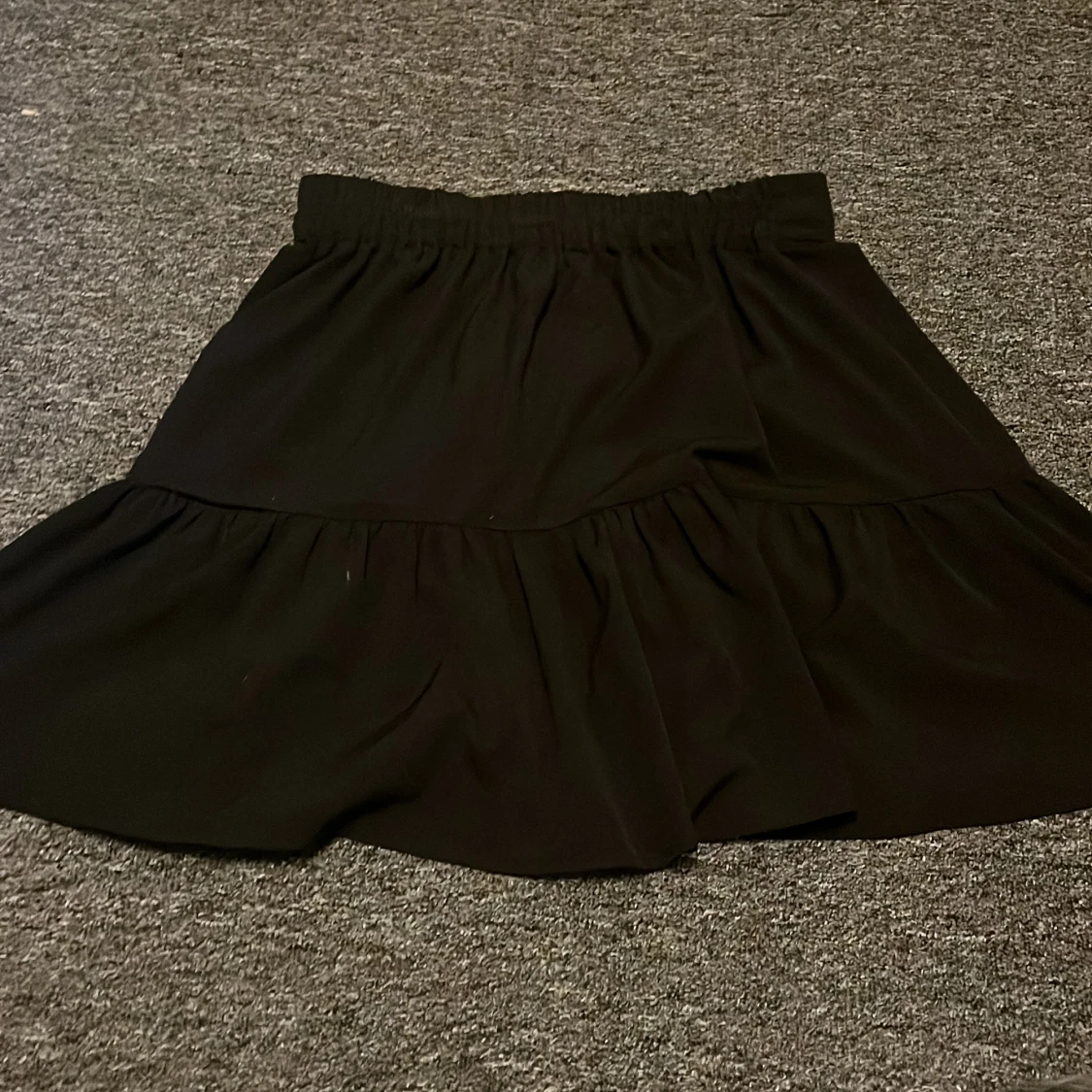 Svart omlottkjol - 1