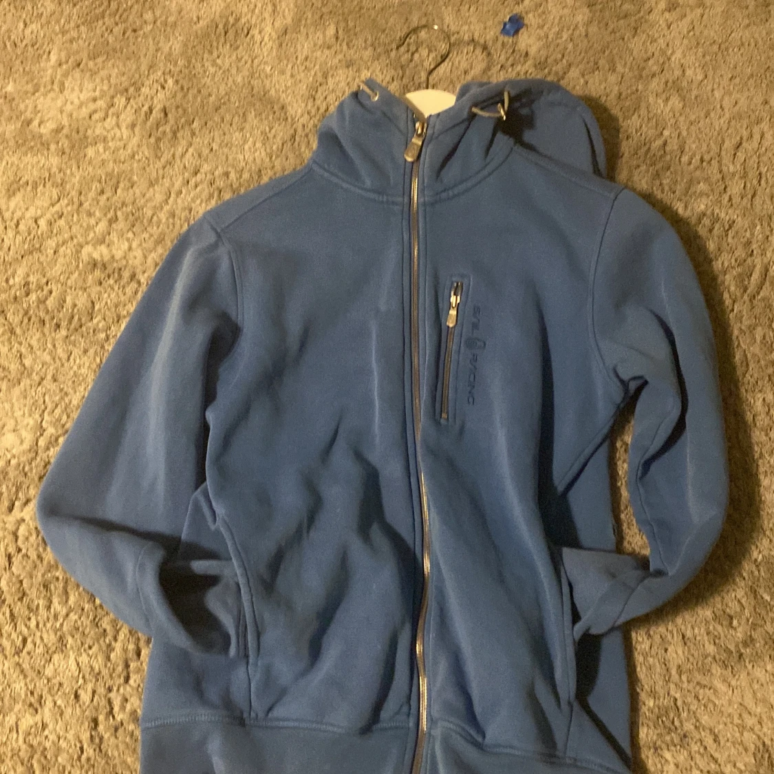 Blå fleecejacka från Sail Racing