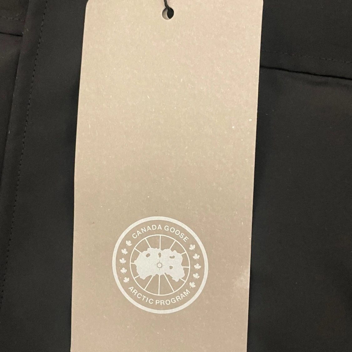 Svart dunjacka från Canada Goose - 2