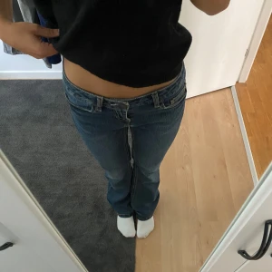 Bootcut jeans - Snygga bootcut jeans, unika!!💋 passar 34/36
