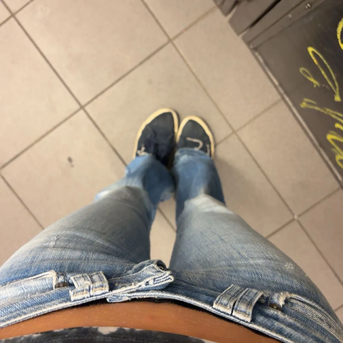 Blå bootcut jeans - 2